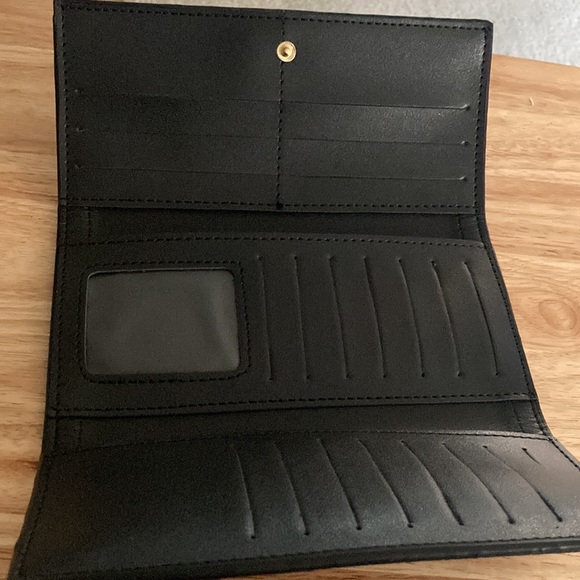 COPY - Wallet - Picture 4 of 10